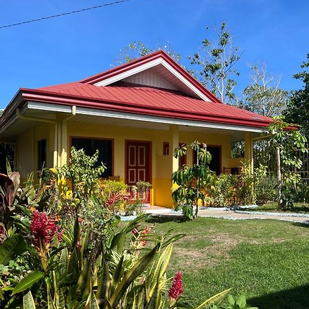 Uptown Guesthouse Siquijor Zewnętrze zdjęcie