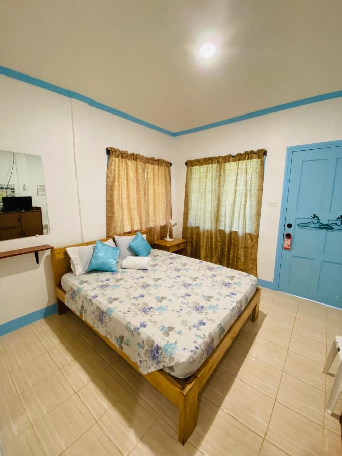 Uptown Guesthouse Siquijor Pokój zdjęcie